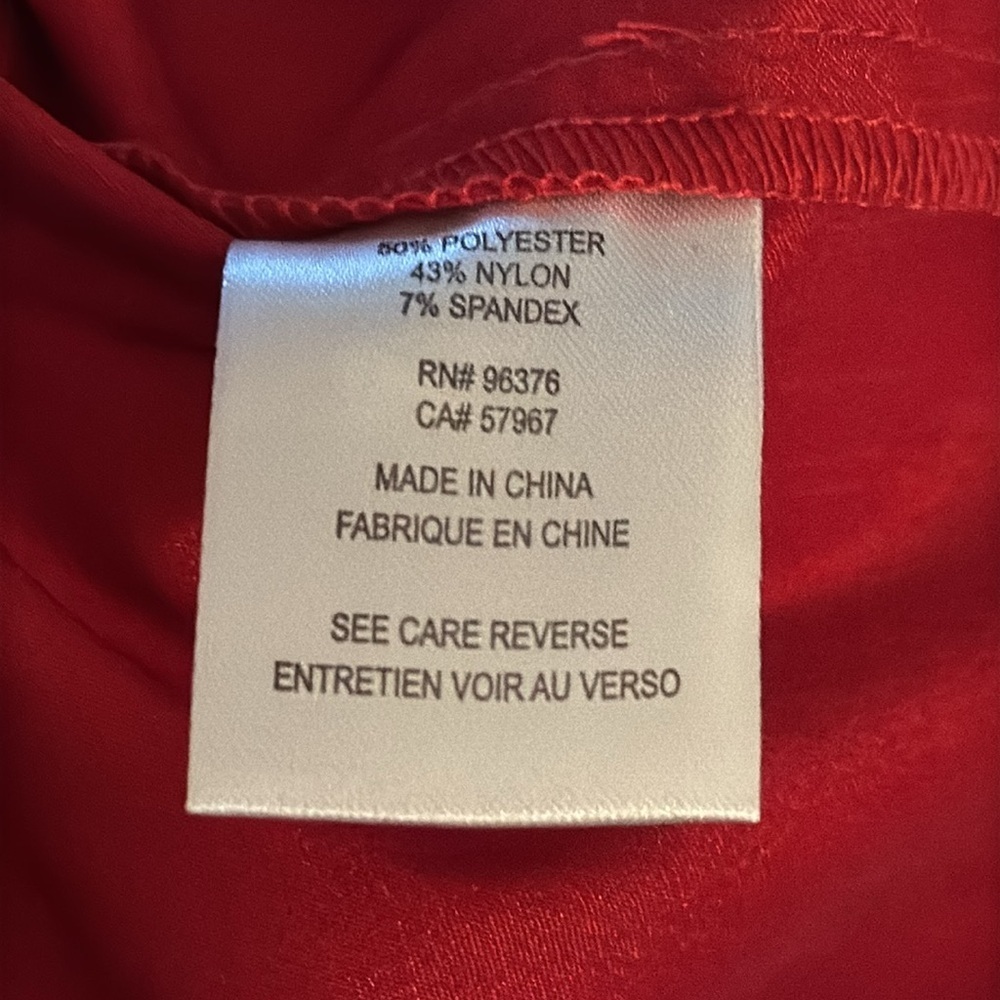 Red‎ Asymmetrical Blouse - Picture 7 of 8